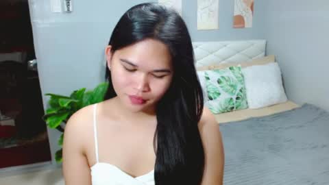 EllaFord online show from July 14, 8:31 pm