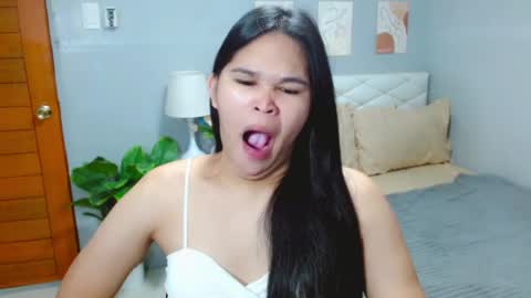 EllaFord online show from July 19, 8:22 pm