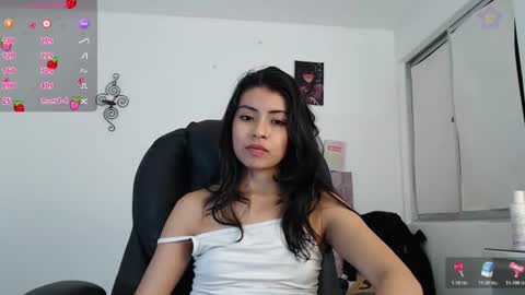 Ella Amoneth online show from July 20, 7:44 am