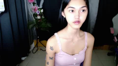 ELLA online show from August 8, 1:33 pm
