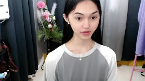 ELLA online show from August 10, 3:46 pm