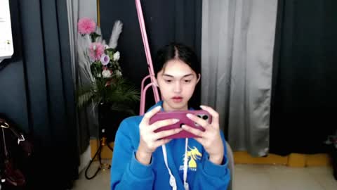 ELLA online show from August 11, 6:43 pm