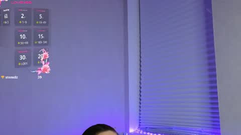 ellarosss online show from August 6, 10:20 pm