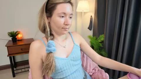 Elsa Subscribe to my OF -65 and get 1 sexy photo for free   online show from August 9, 4:02 am