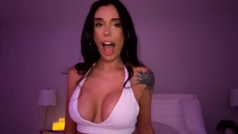 Ellebby7 online show from August 6, 4:55 am