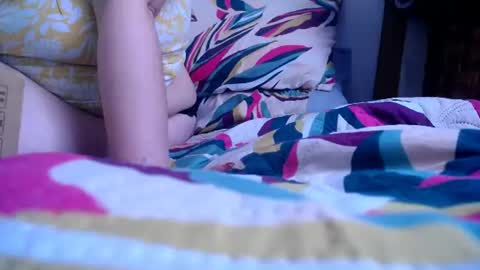 Elle online show from July 1, 8:32 pm