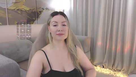 ElleSoft1 online show from July 31, 10:48 pm