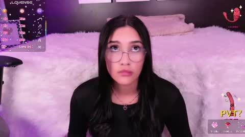 Ellie online show from July 29, 11:01 pm