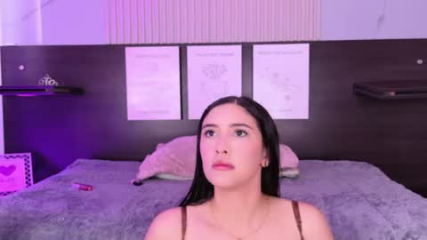 Ellie online show from July 31, 8:36 pm