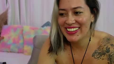 Ellie Ramos online show from August 8, 12:38 pm