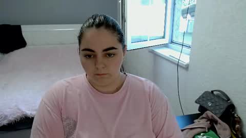 Ellie online show from August 5, 8:34 am