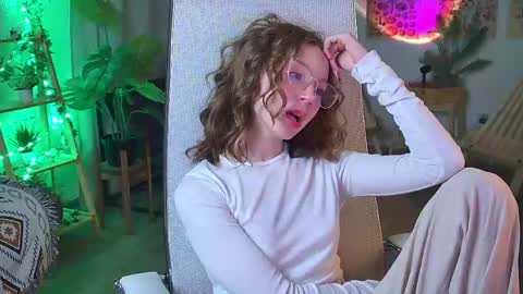 Elli online show from April 28, 9:53 am