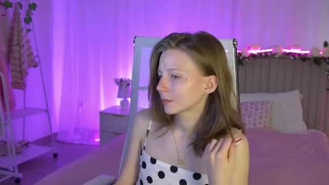 Elli online show from May 6, 6:37 am