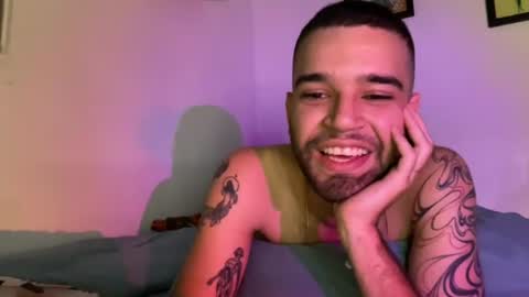elliot_flame1 online show from August 14, 1:31 am