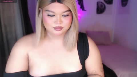 Ellise online show from July 3, 8:16 am