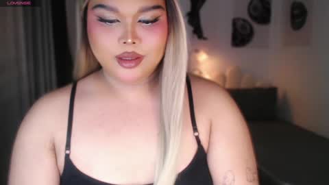 Ellise online show from July 26, 4:50 am