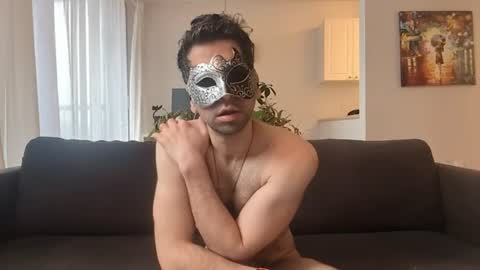 Eli K online show from June 18, 2:39 pm