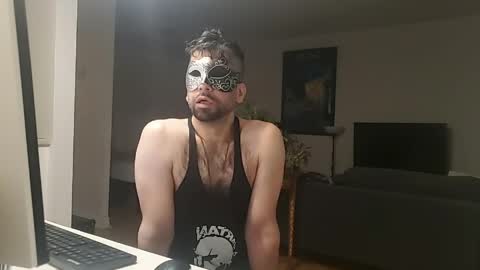 ellllixxx online show from April 4, 9:16 am
