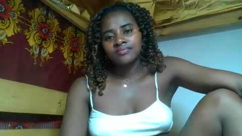 Ellodi online show from August 15, 10:08 am