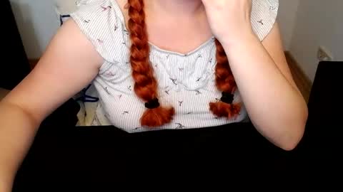 Elly online show from August 2, 7:48 am