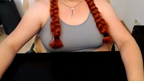 Elly online show from August 13, 12:52 pm
