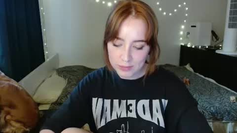 Elly online show from July 26, 5:51 pm