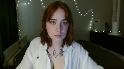 Elly online show from August 8, 5:46 pm