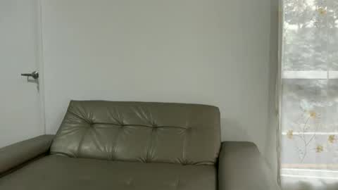 ellykeyofficial online show from May 31, 7:49 pm