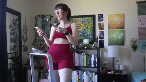 Elly Naomi online show from July 11, 7:53 pm