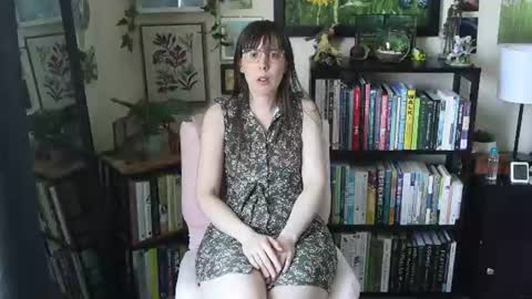 Elly Naomi online show from July 18, 5:03 pm