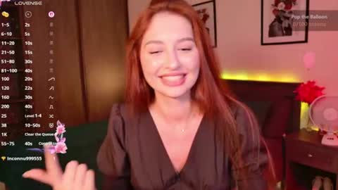 EllyPeach online show from July 21, 9:44 am