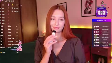EllyPeach online show from August 5, 11:30 am