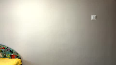 Elly online show from August 4, 6:43 am
