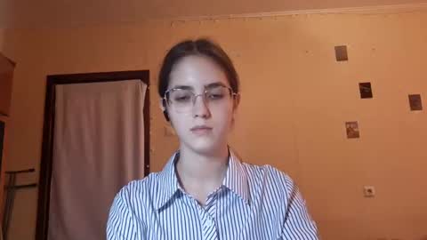 Kate online show from July 21, 11:23 am