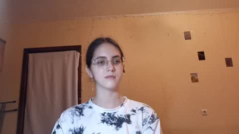 Kate online show from July 24, 2:20 pm