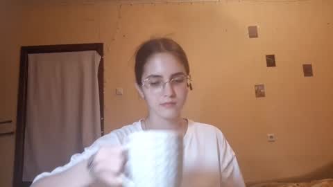 Kate online show from August 10, 5:47 pm