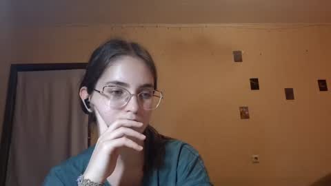 Kate online show from August 13, 3:59 pm