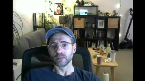 elmetaagain online show from July 12, 8:42 am
