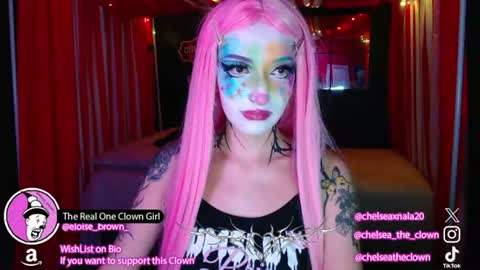 Chelsea  Independent Model online show from August 17, 10:37 pm