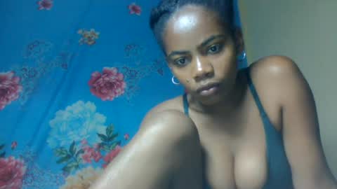 elphinez online show from August 7, 6:30 pm