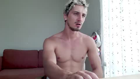 elpsycongroo online show from August 15, 8:51 am