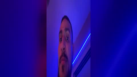 elreybisexual online show from July 6, 12:03 am