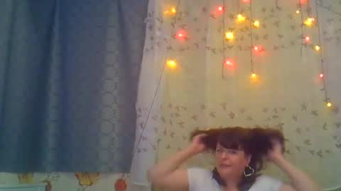 elsa_crystal online show from August 2, 10:38 pm