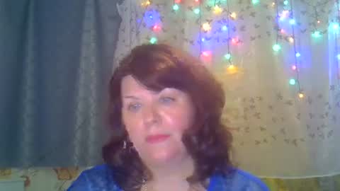 elsa_crystal online show from August 9, 10:00 pm