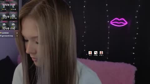 elsaawesome online show from July 17, 4:29 pm