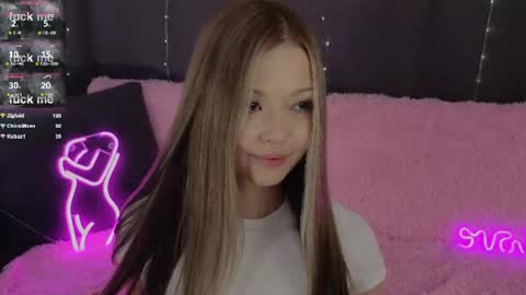 elsaawesome online show from August 5, 5:44 pm
