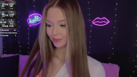 elsaawesome online show from August 16, 6:12 pm