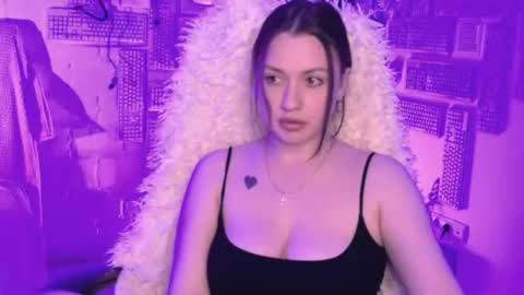 elsahansen online show from August 5, 3:21 pm