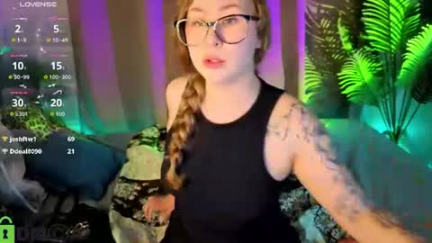 Elsie online show from June 10, 1:34 am