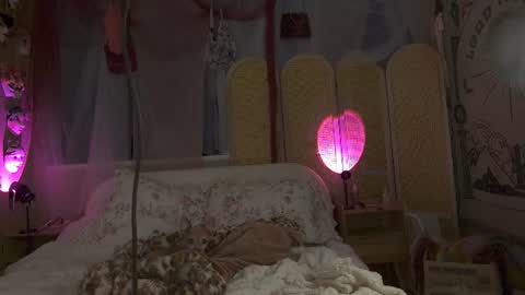 elslove online show from August 14, 4:16 am